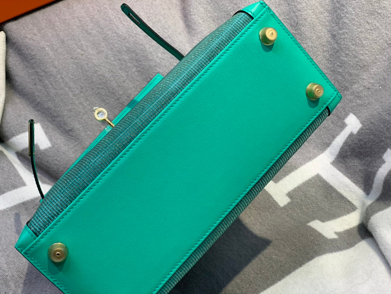 new-luxury-designer-bags-nm23921