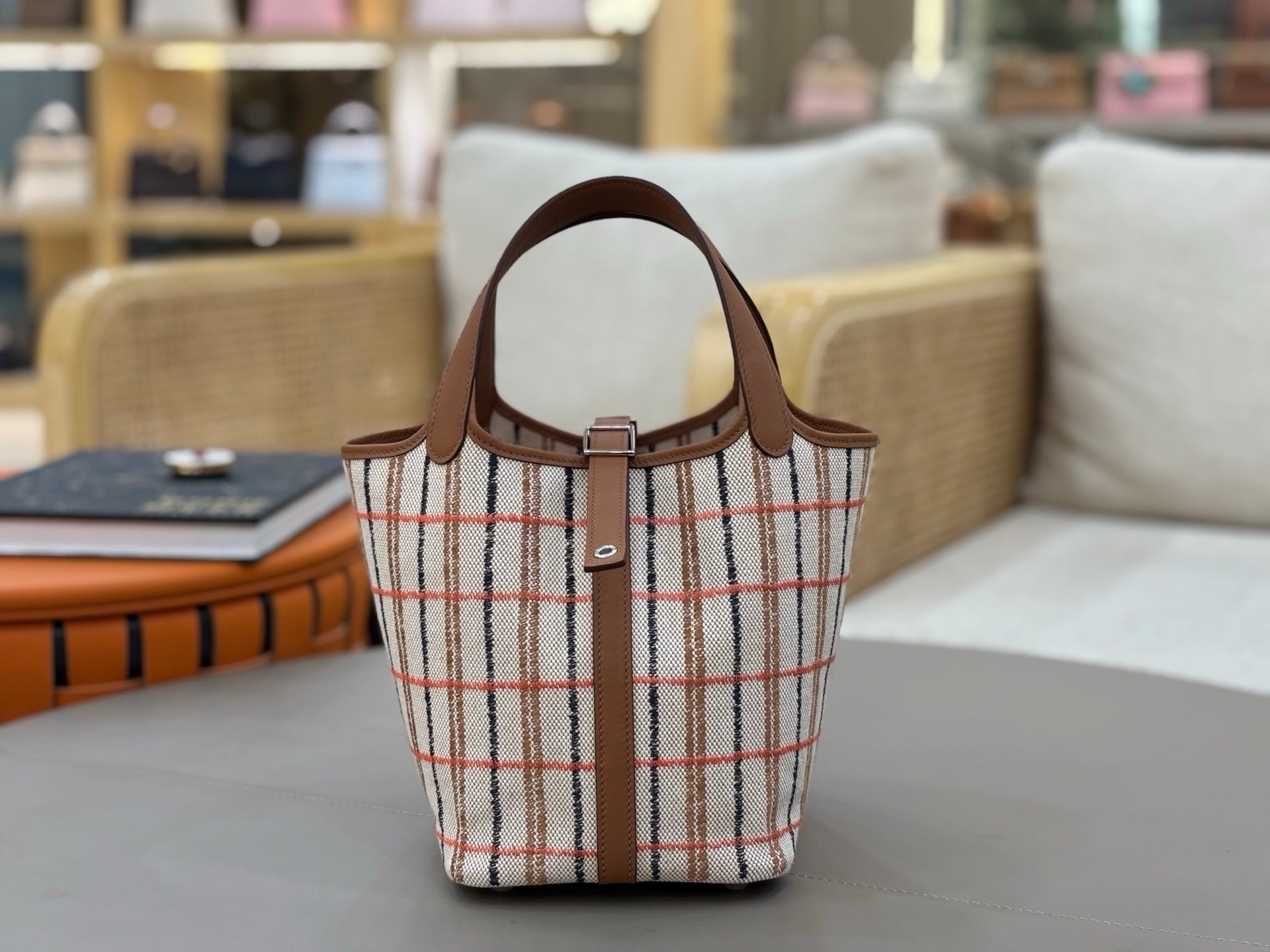 new-designer-premium-bags-nm23154