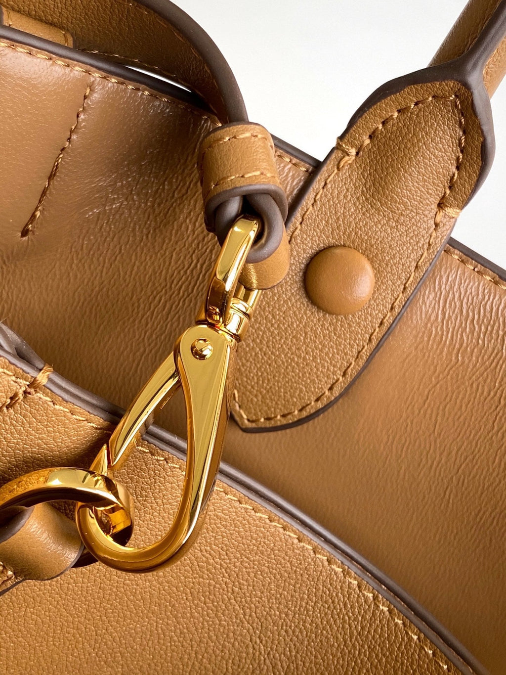 Ezyycart Bags - Premium Luxury Goods and Accessories - AFFORDABLE LUXURY BAGS - 14045