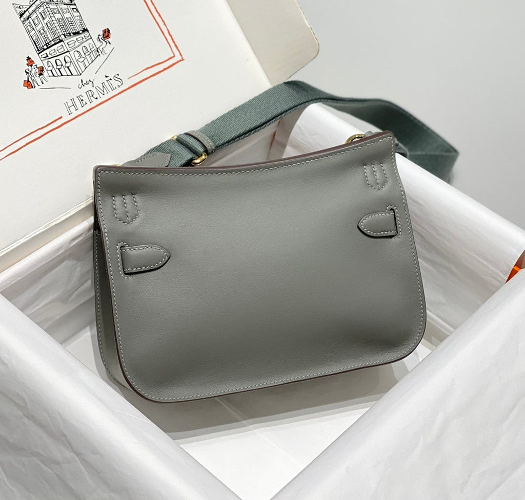 new-luxury-designer-bags-nm23000