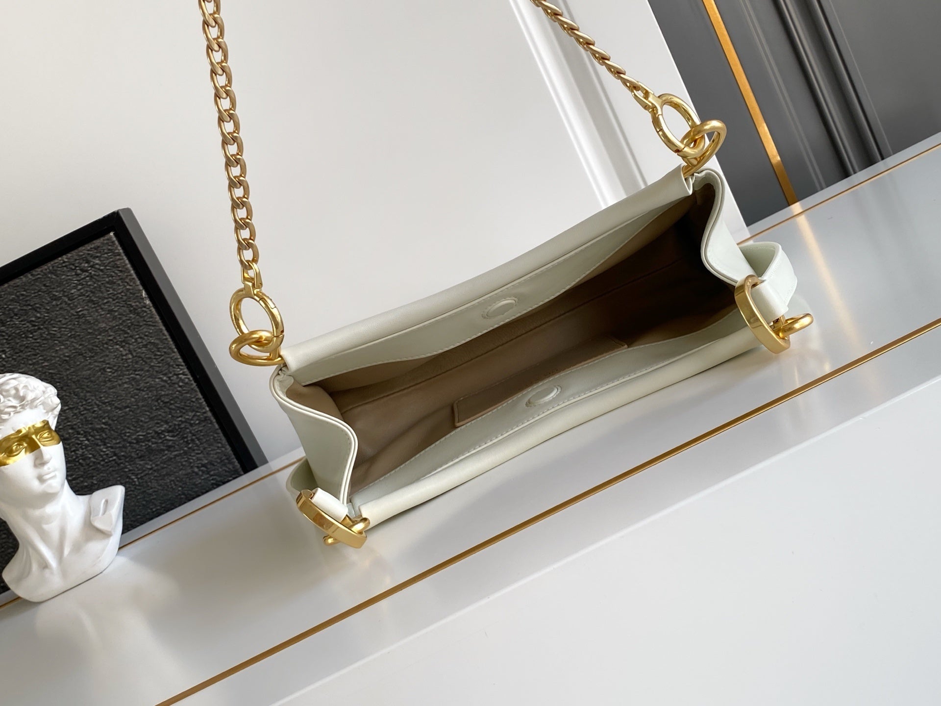 Ezyycart Bags - Best High-End Brands in One Place - AFFORDABLE LUXURY BAGS - 14060