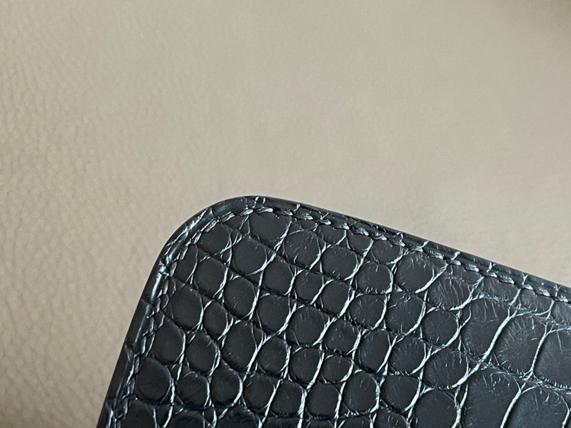 new-luxury-designer-bags-nm23459