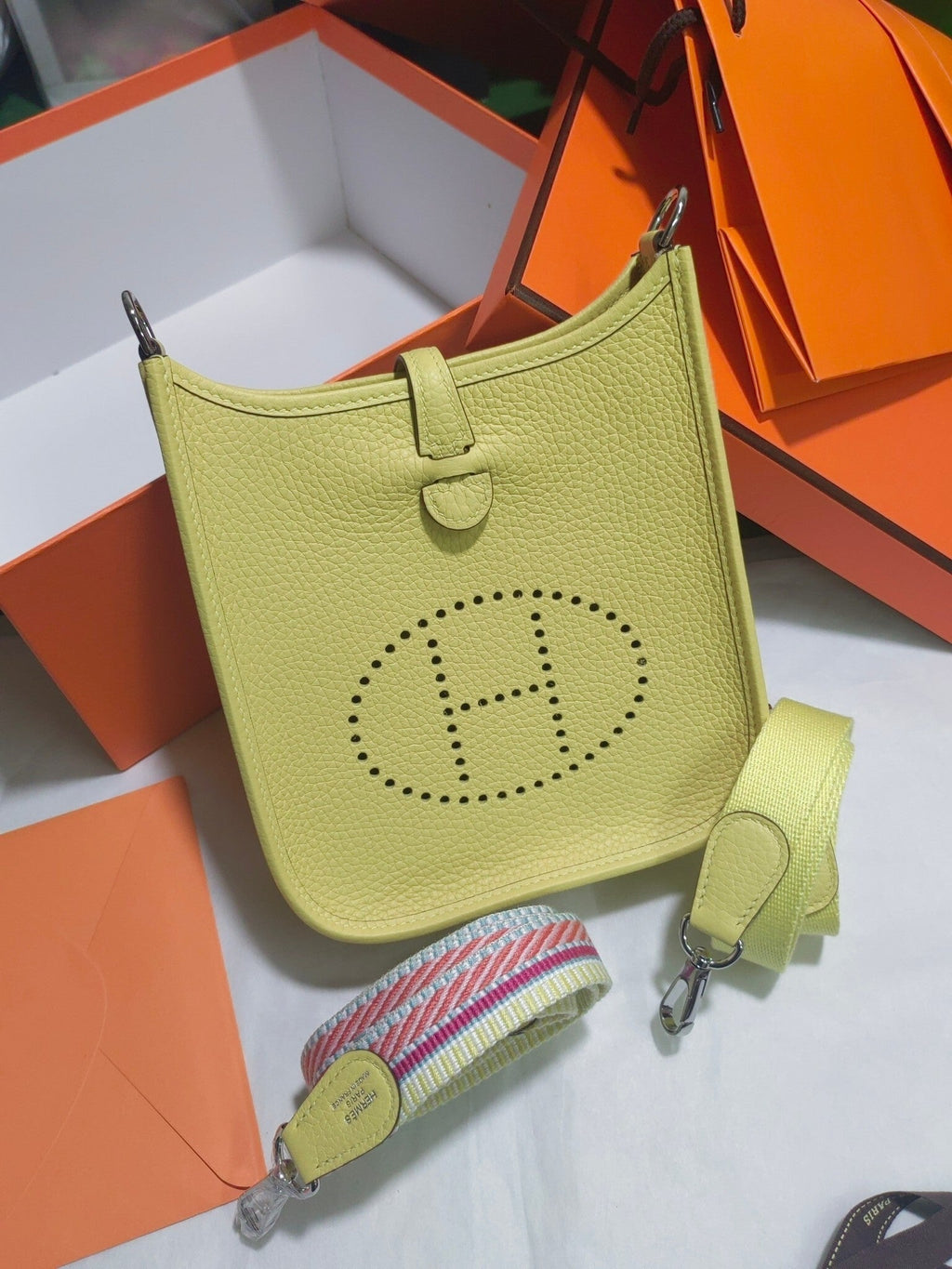 new-luxury-designer-bags-nm23018
