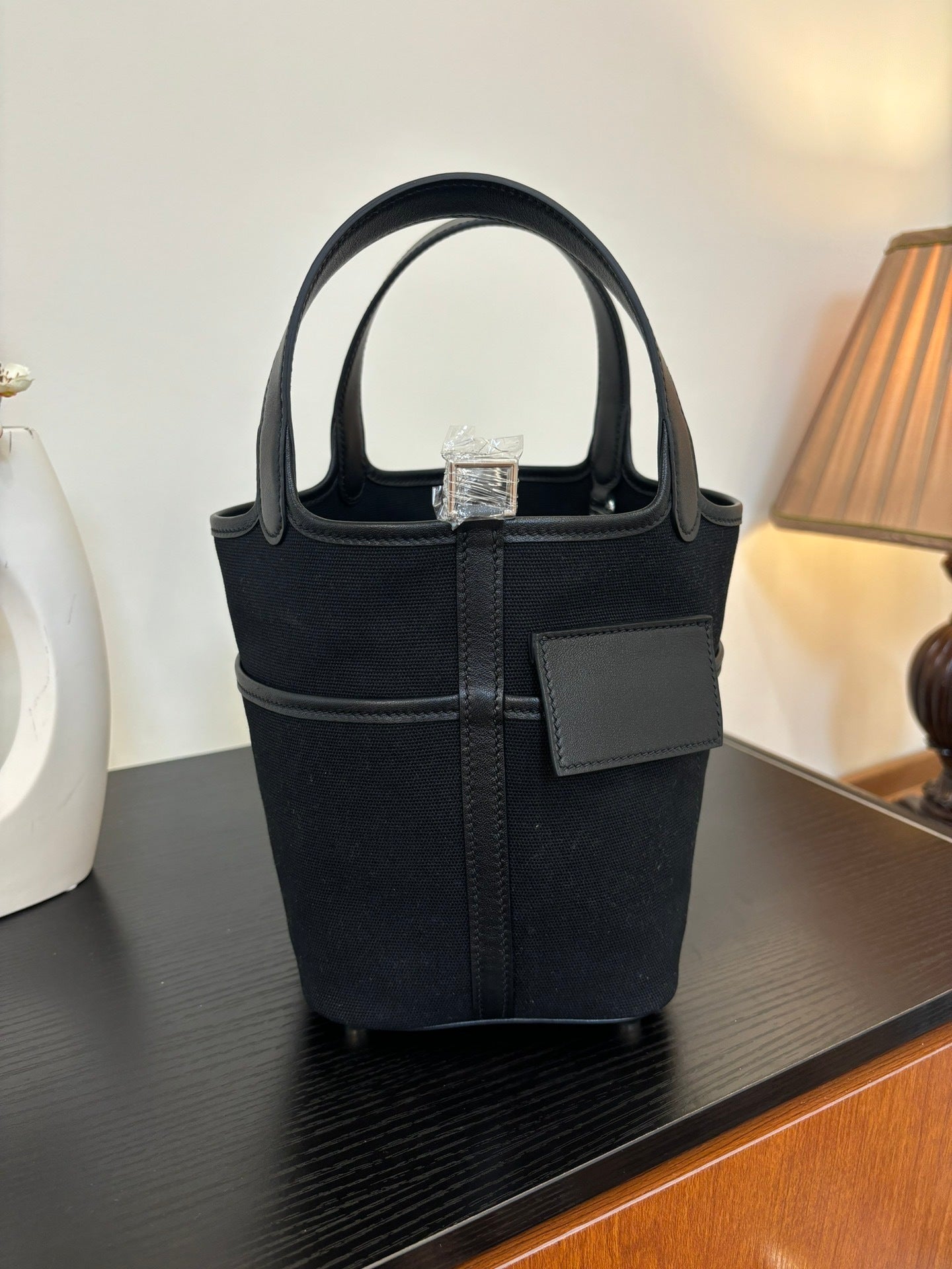 new-luxury-designer-bags-nm23231