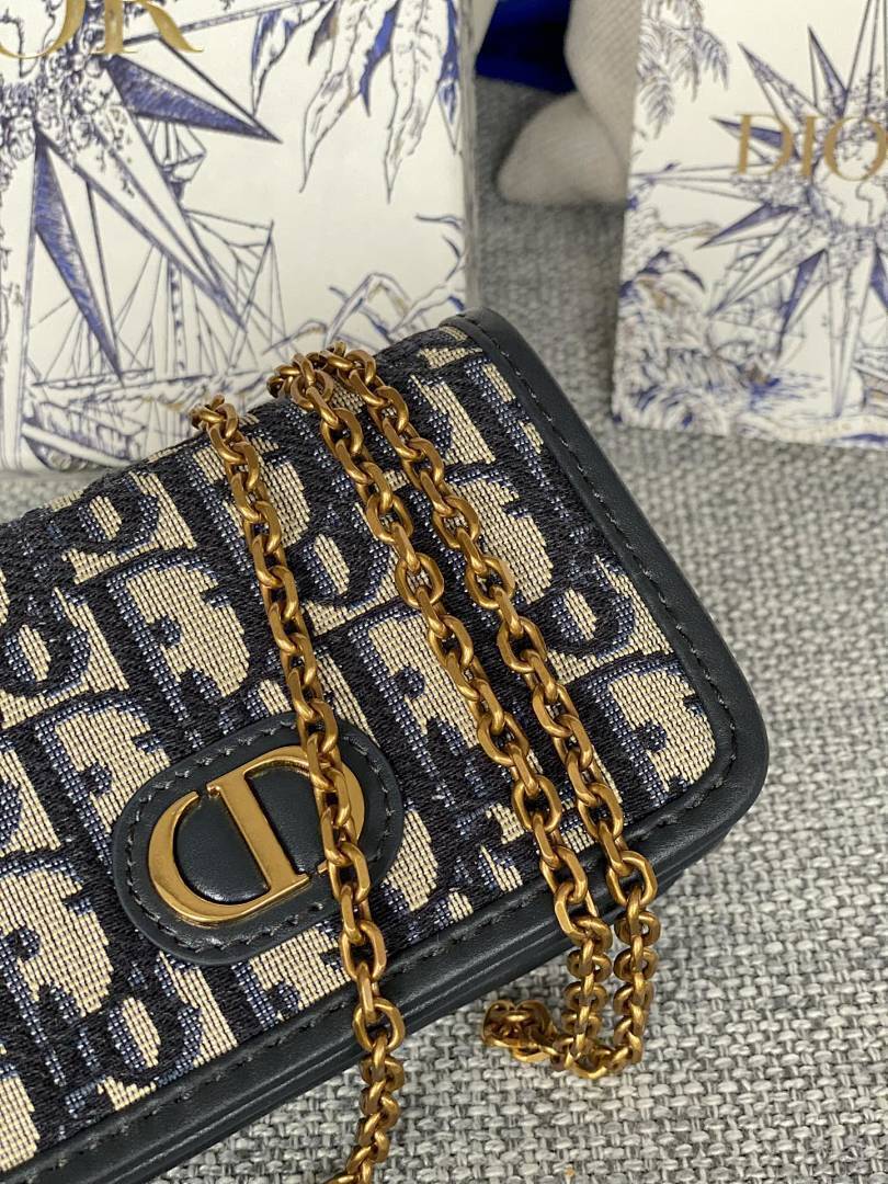 Ezyycart Bags - DESIGNER BAGS FOR WOMEN - AFFORDABLE LUXURY BAGS - 18899