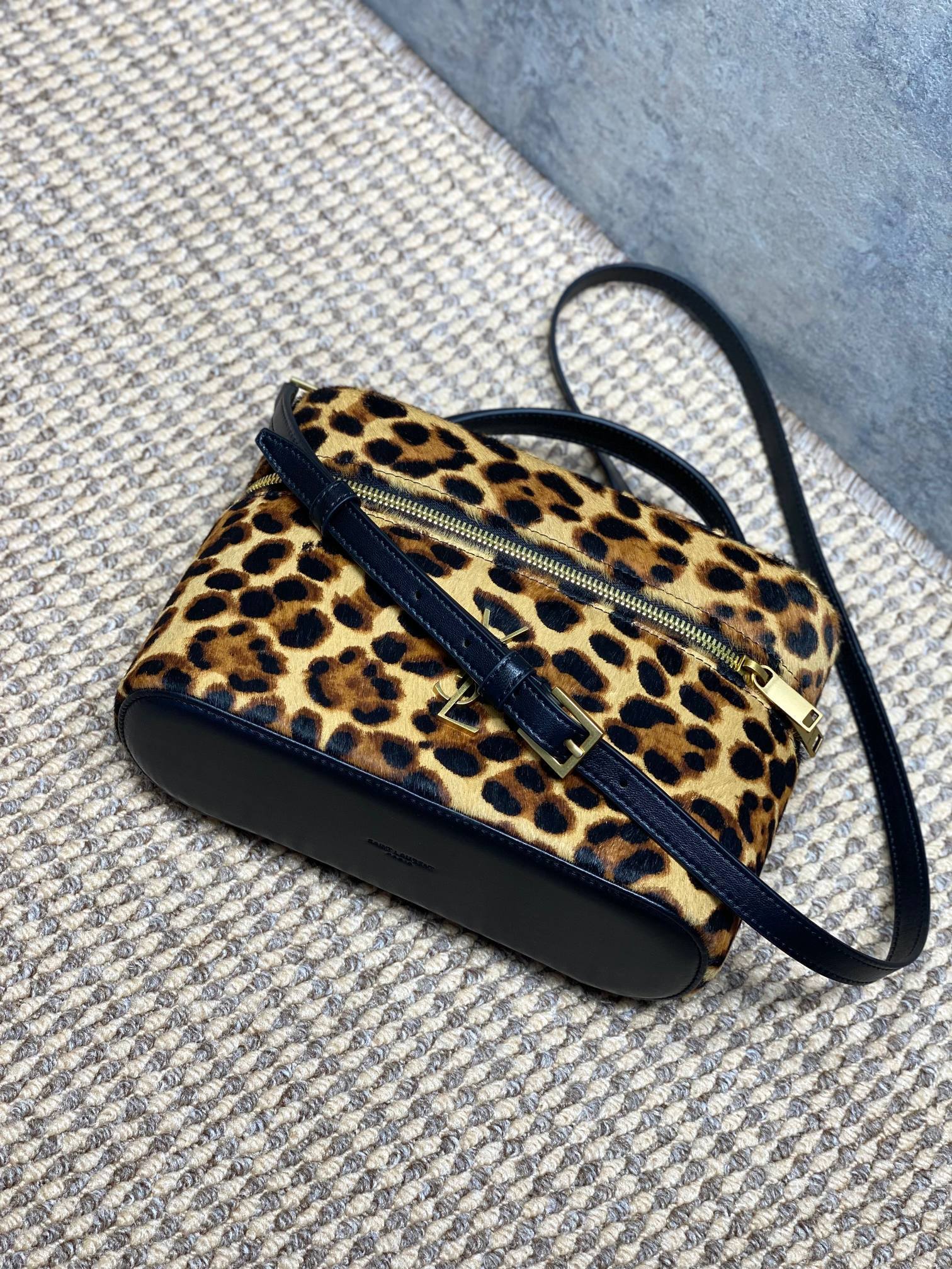 Ezyycart Bags - Premium Luxury Goods and Accessories - AFFORDABLE LUXURY BAGS - 15477