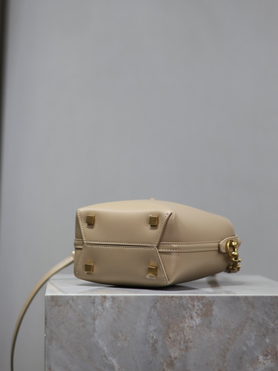 Ezyycart Bags - High-Quality Designer Products for You - AFFORDABLE LUXURY BAGS - 15330