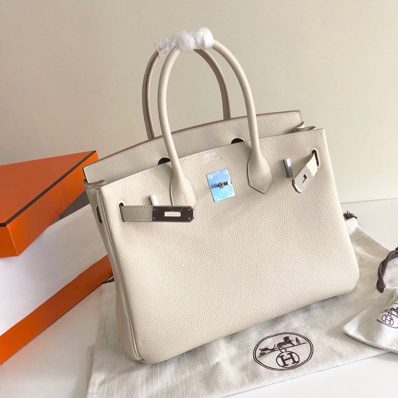 new-luxury-designer-bags-nm23764