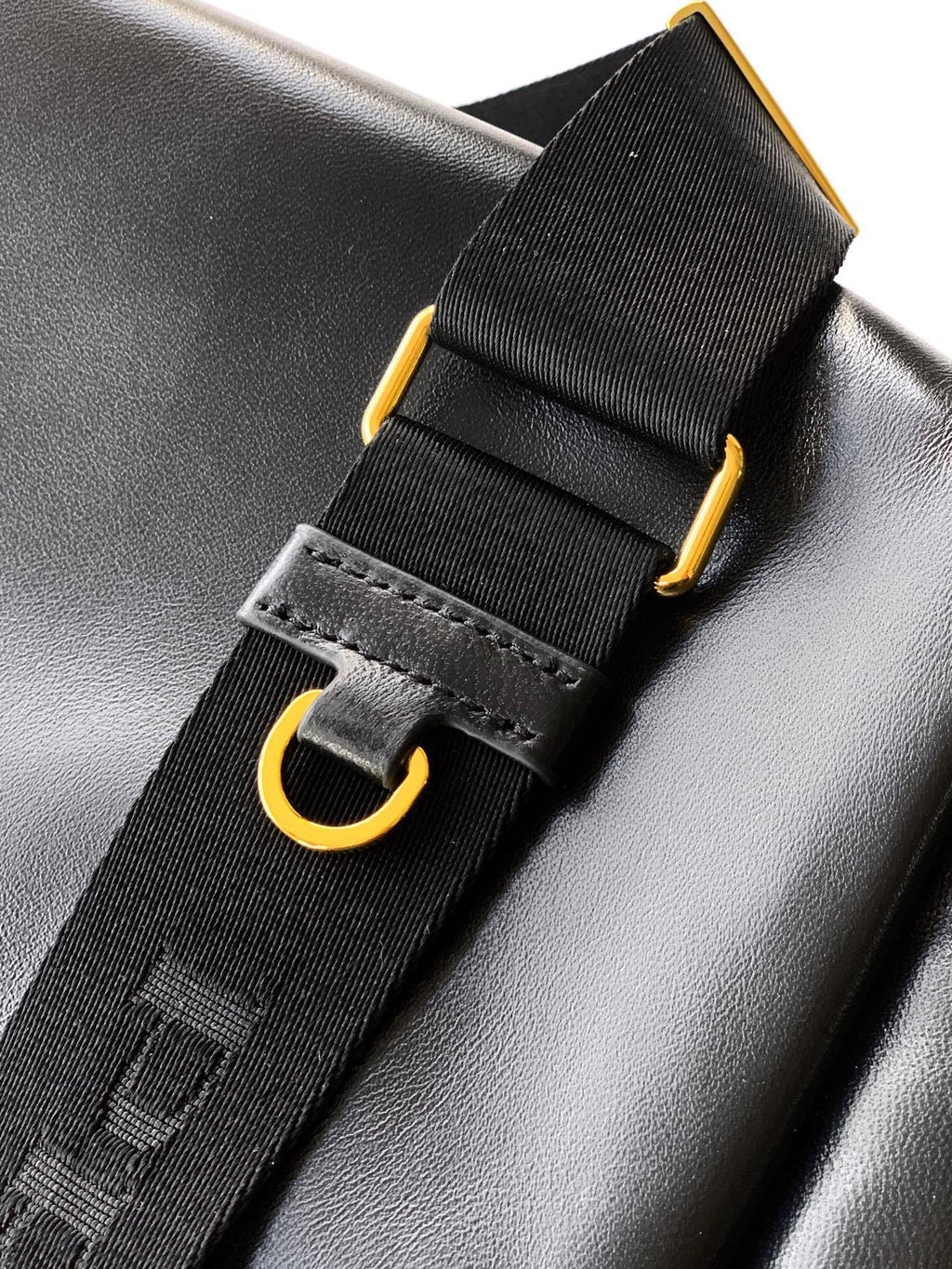 Ezyycart Bags - DESIGNER BAGS FOR WOMEN - AFFORDABLE LUXURY BAGS - 14027