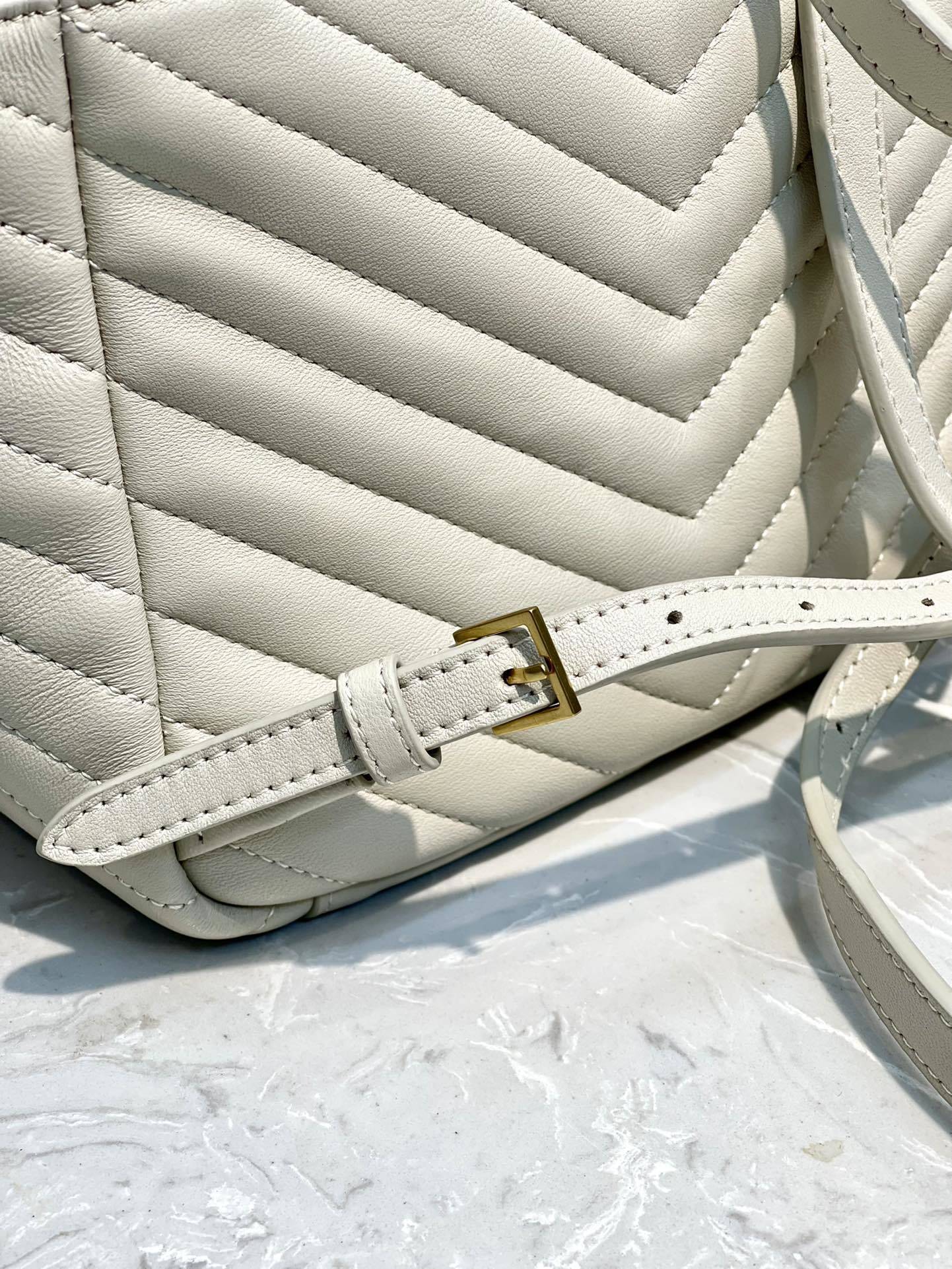 Ezyycart Bags - Best High-End Brands in One Place - AFFORDABLE LUXURY BAGS - 15152