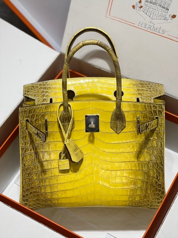 Anum Bags - Best High-End Brands in One Place - AFFORDABLE LUXURY BAGS - 20504