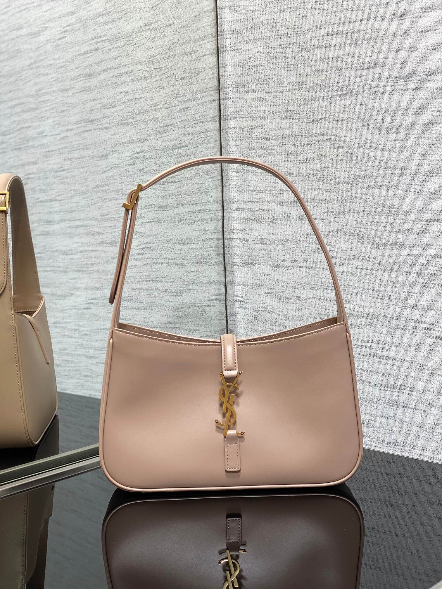 Ezyycart Bags Bags - High-Quality Designer Products for You - AFFORDABLE LUXURY BAGS - 5895