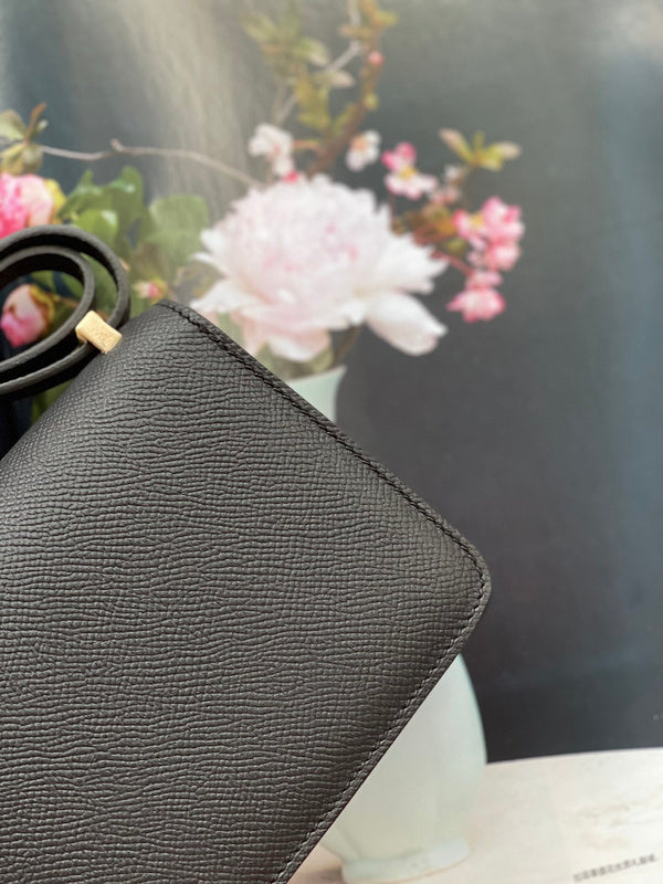 new-luxury-designer-bags-nm23492