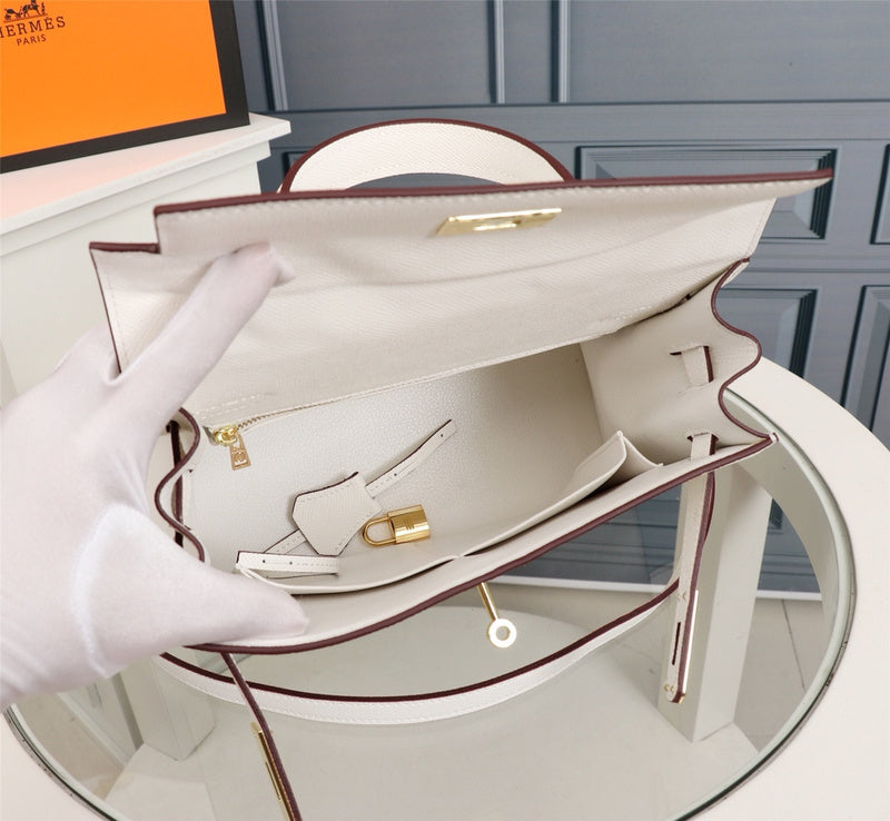 new-designer-premium-bags-nm23506