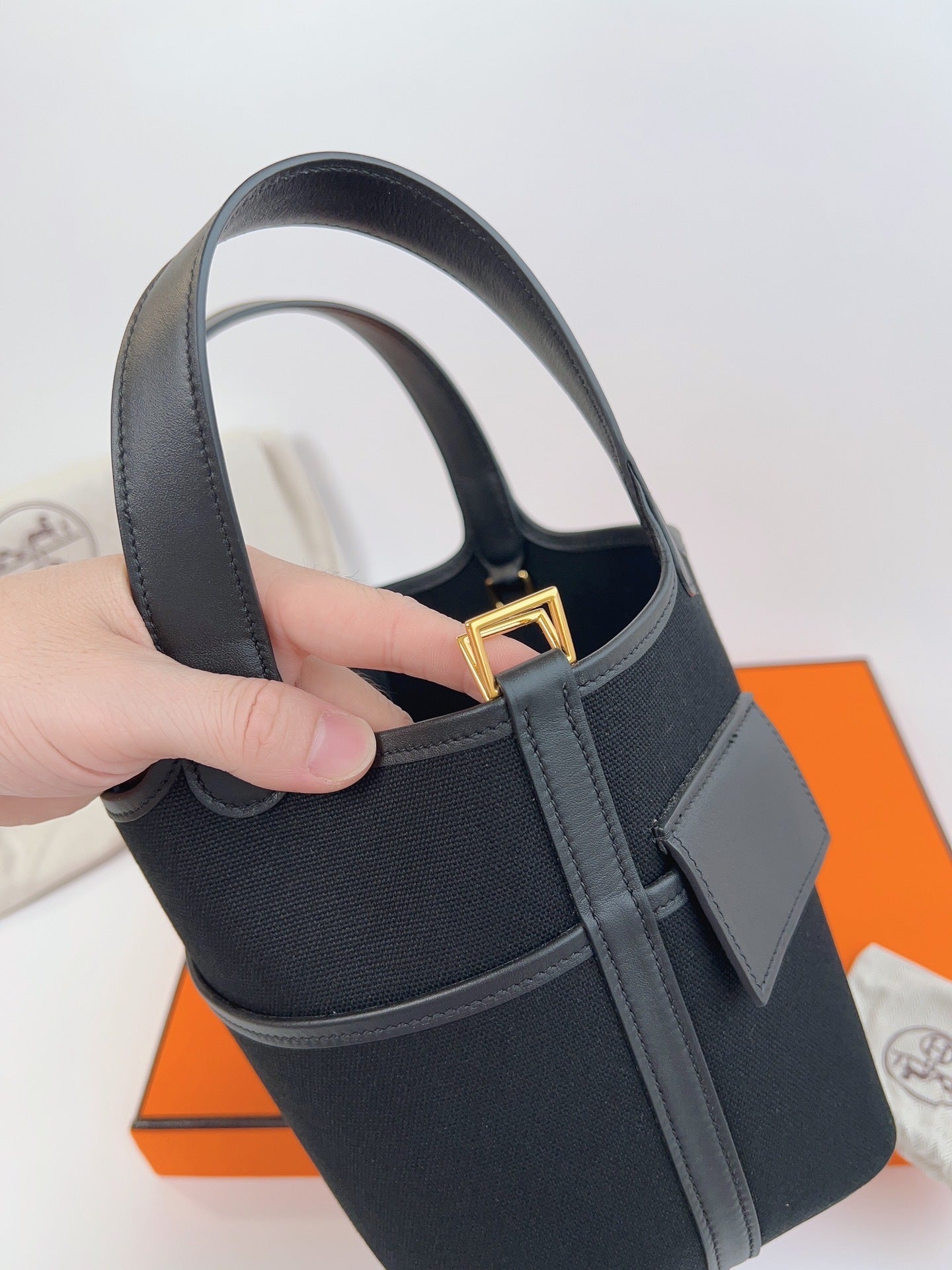 new-designer-premium-bags-nm23137