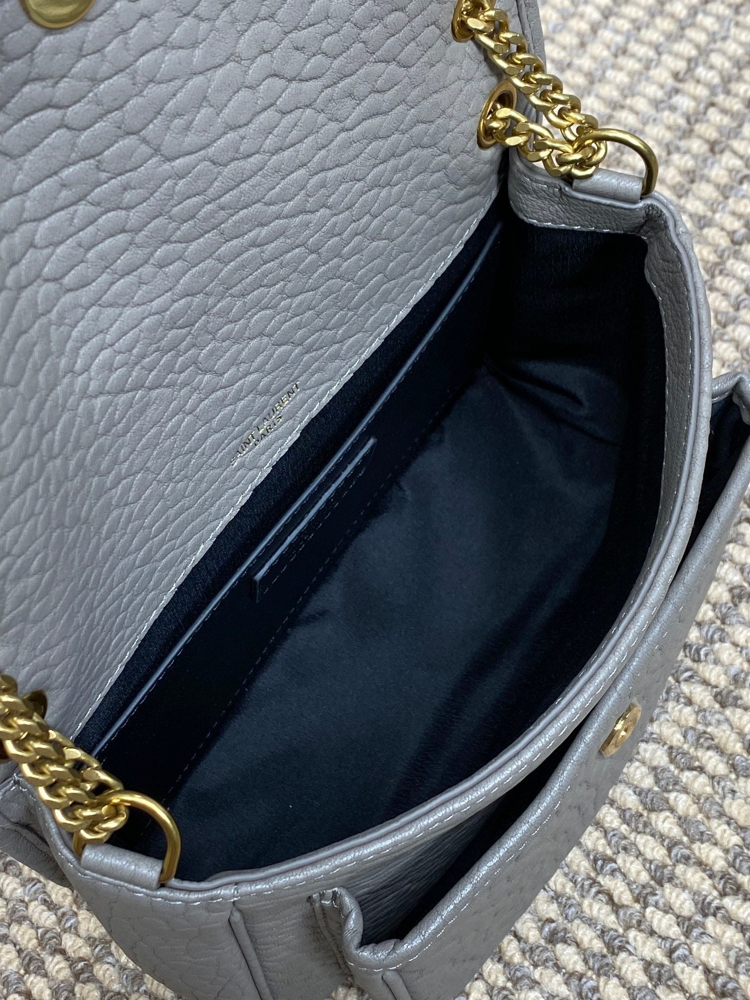 Ezyycart Bags - Premium Luxury Goods and Accessories - AFFORDABLE LUXURY BAGS - 15305