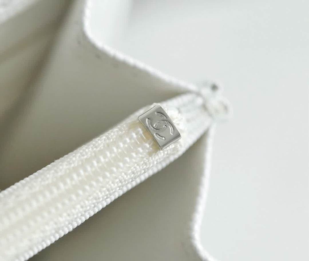 Anum Bags - High-Quality Designer Products for You - AFFORDABLE LUXURY BAGS - 17550