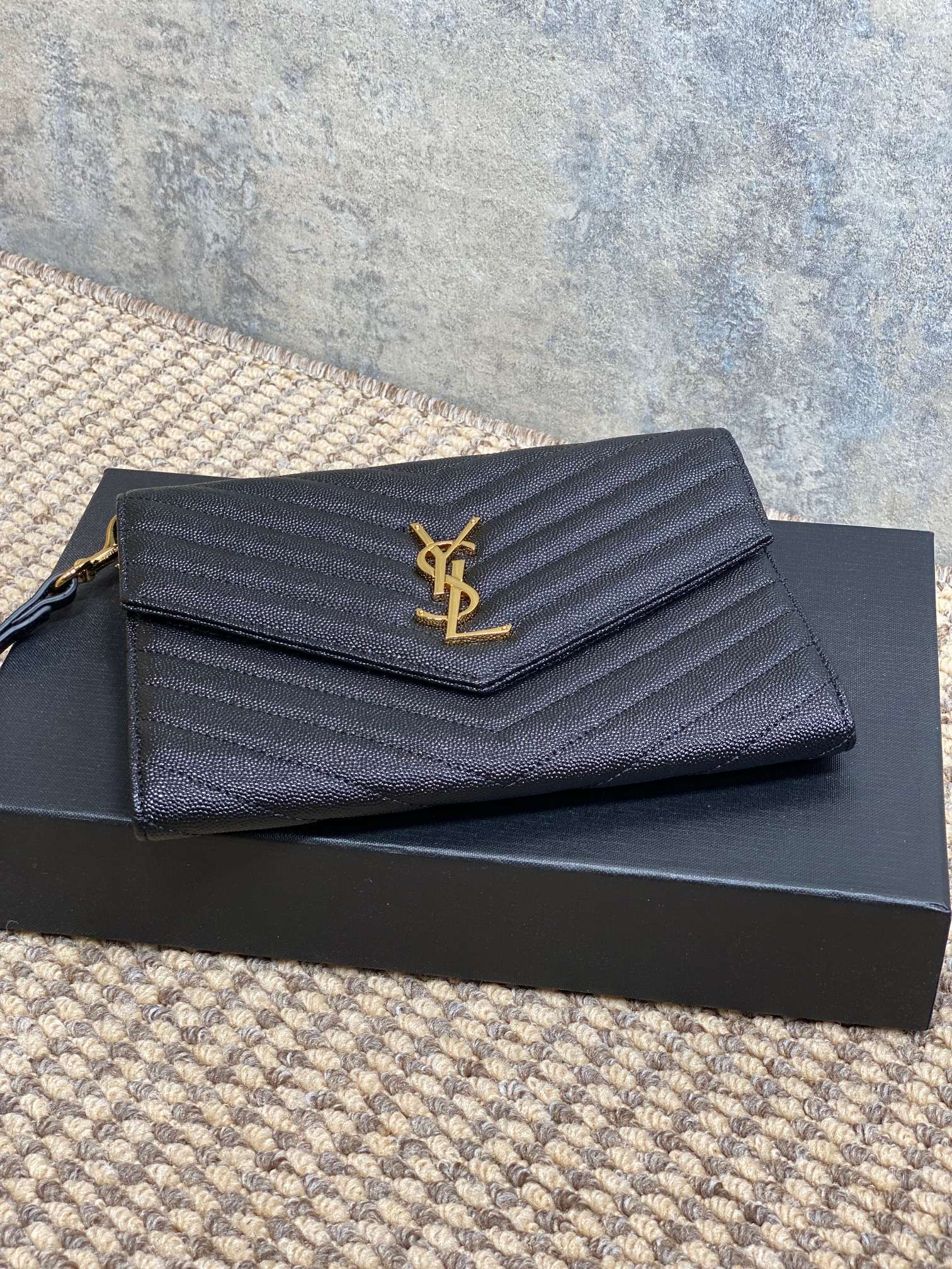 Ezyycart Bags - Best High-End Brands in One Place - AFFORDABLE LUXURY BAGS - 15016