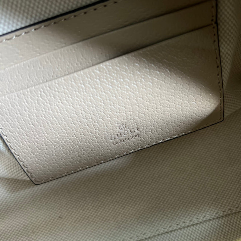 Anum Bags - Best High-End Brands in One Place - AFFORDABLE LUXURY BAGS - 20016