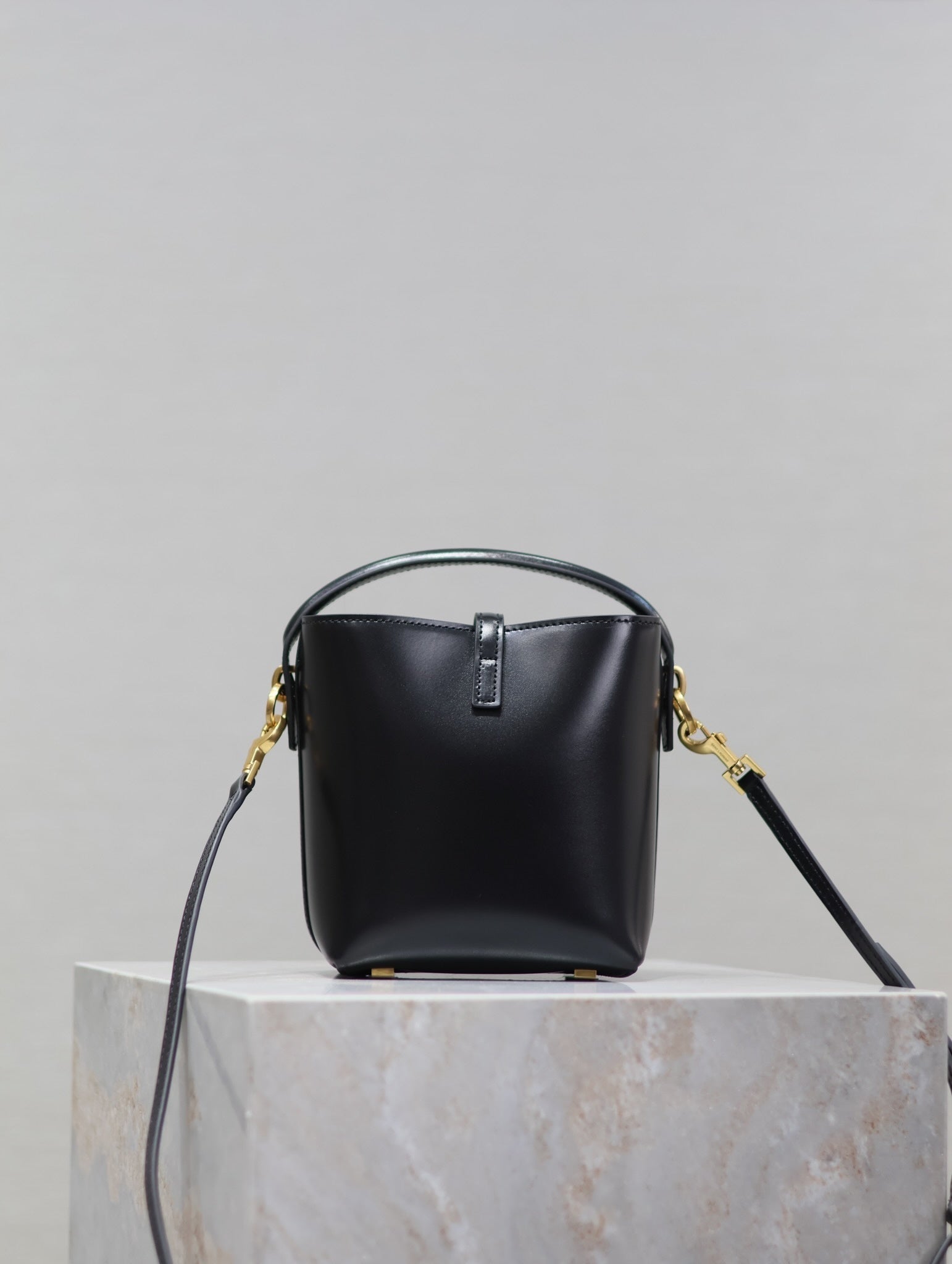 Ezyycart Bags - DESIGNER BAGS FOR WOMEN - AFFORDABLE LUXURY BAGS - 15331