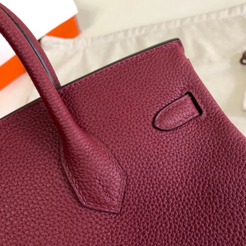 new-luxury-designer-bags-nm23774