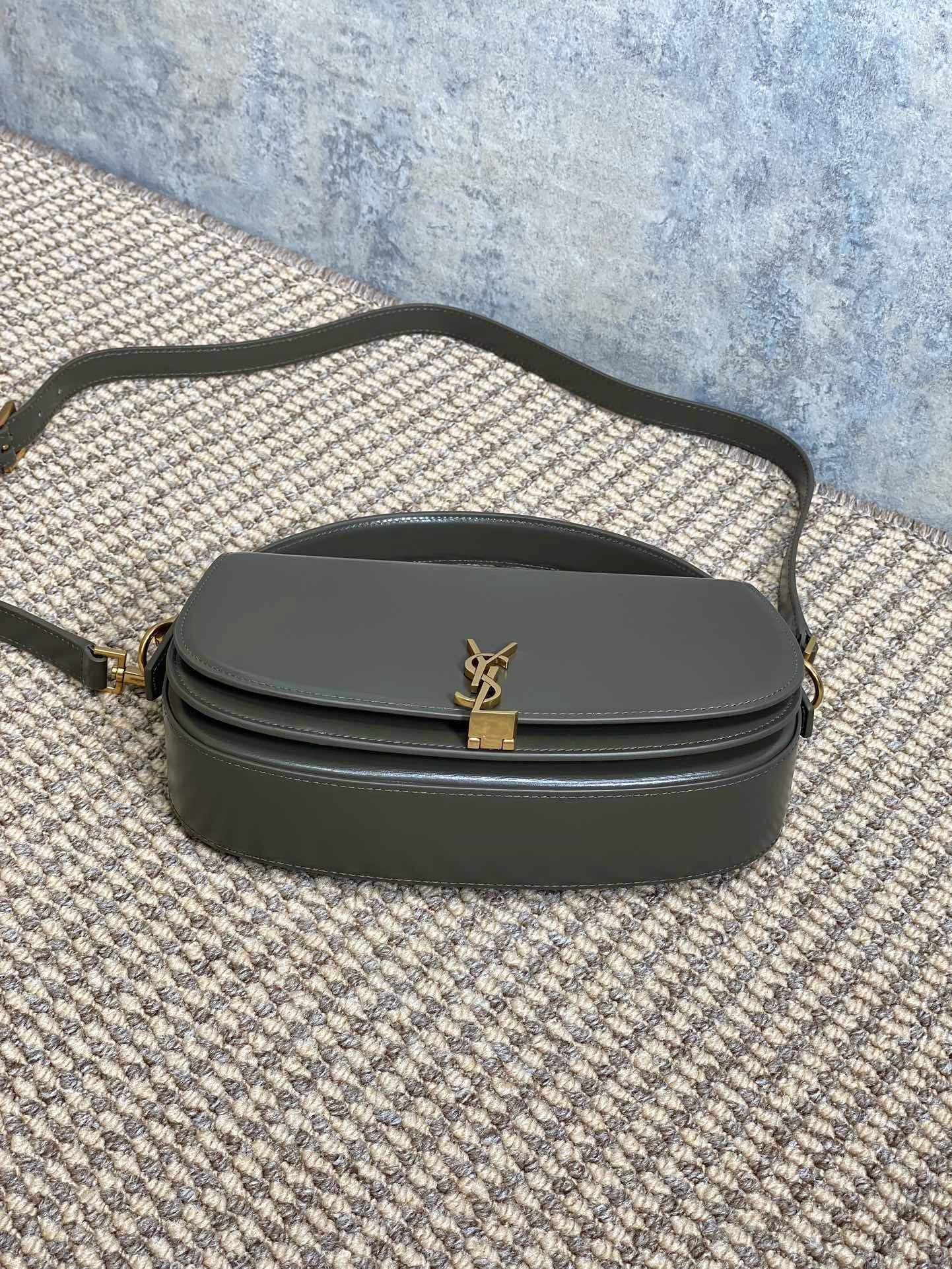 Ezyycart Bags - Best High-End Brands in One Place - AFFORDABLE LUXURY BAGS - 15432