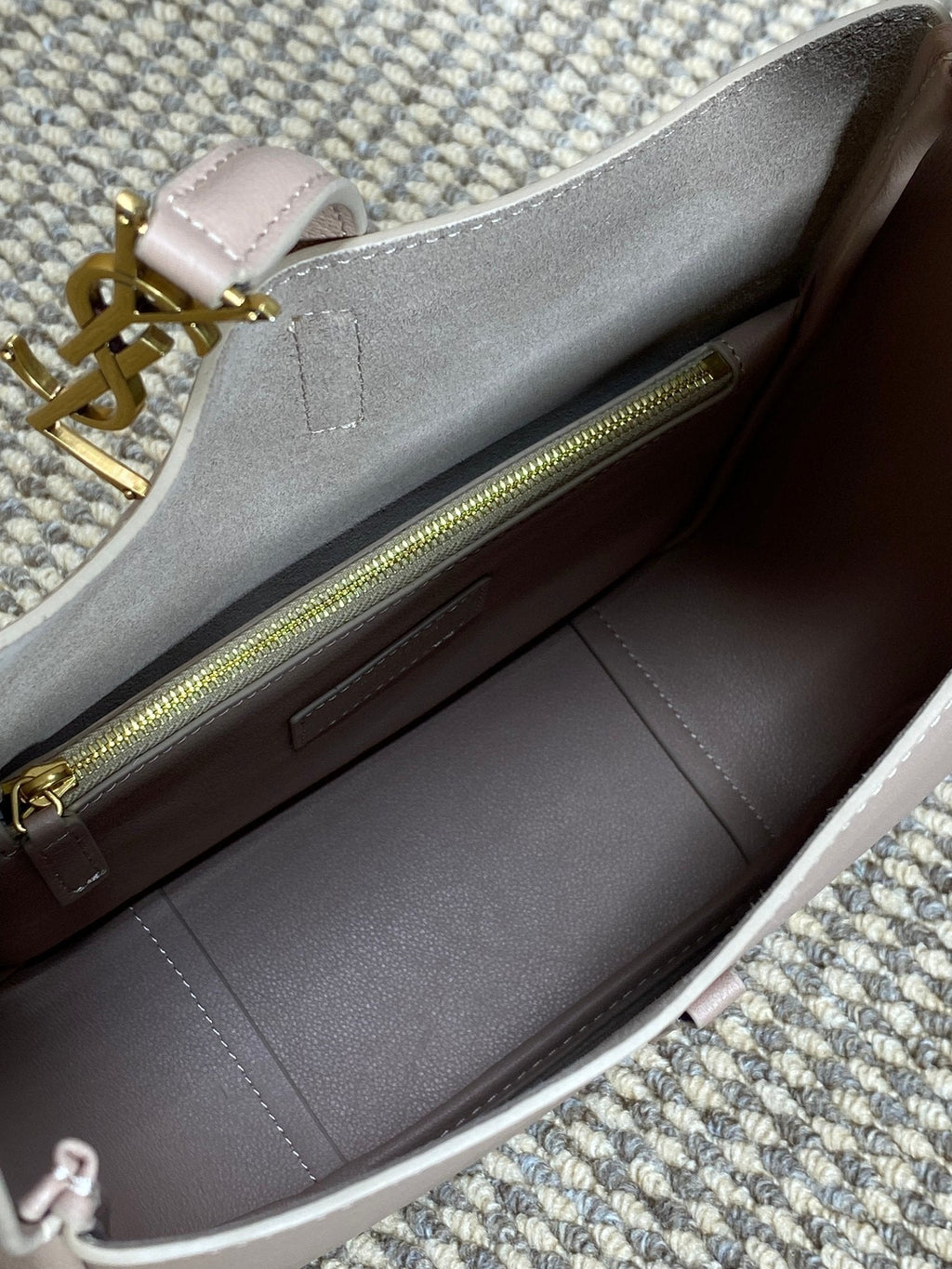 Ezyycart Bags - High-Quality Designer Products for You - AFFORDABLE LUXURY BAGS - 15290