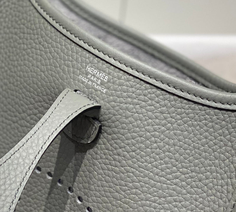new-designer-premium-bags-nm23739