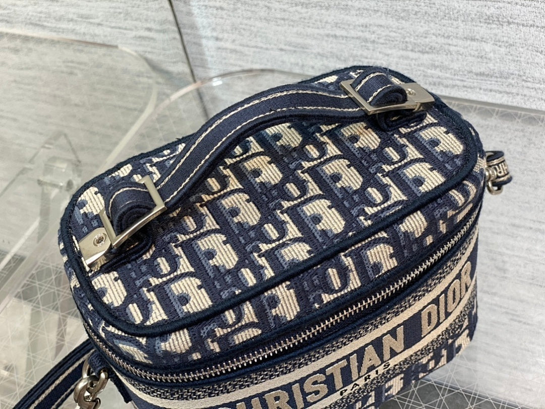 Ezyycart Bags - Best High-End Brands in One Place - AFFORDABLE LUXURY BAGS - 18888