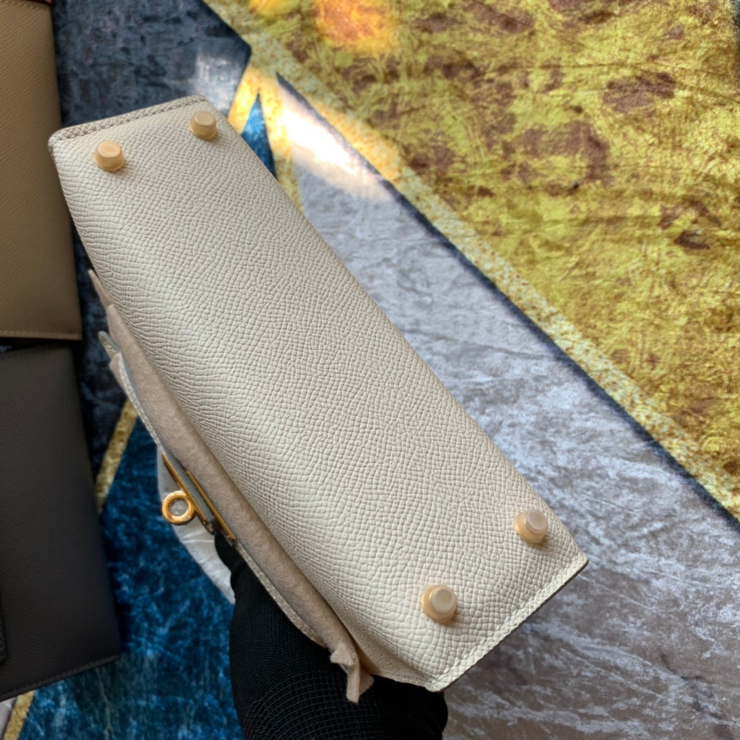new-luxury-designer-bags-nm23206