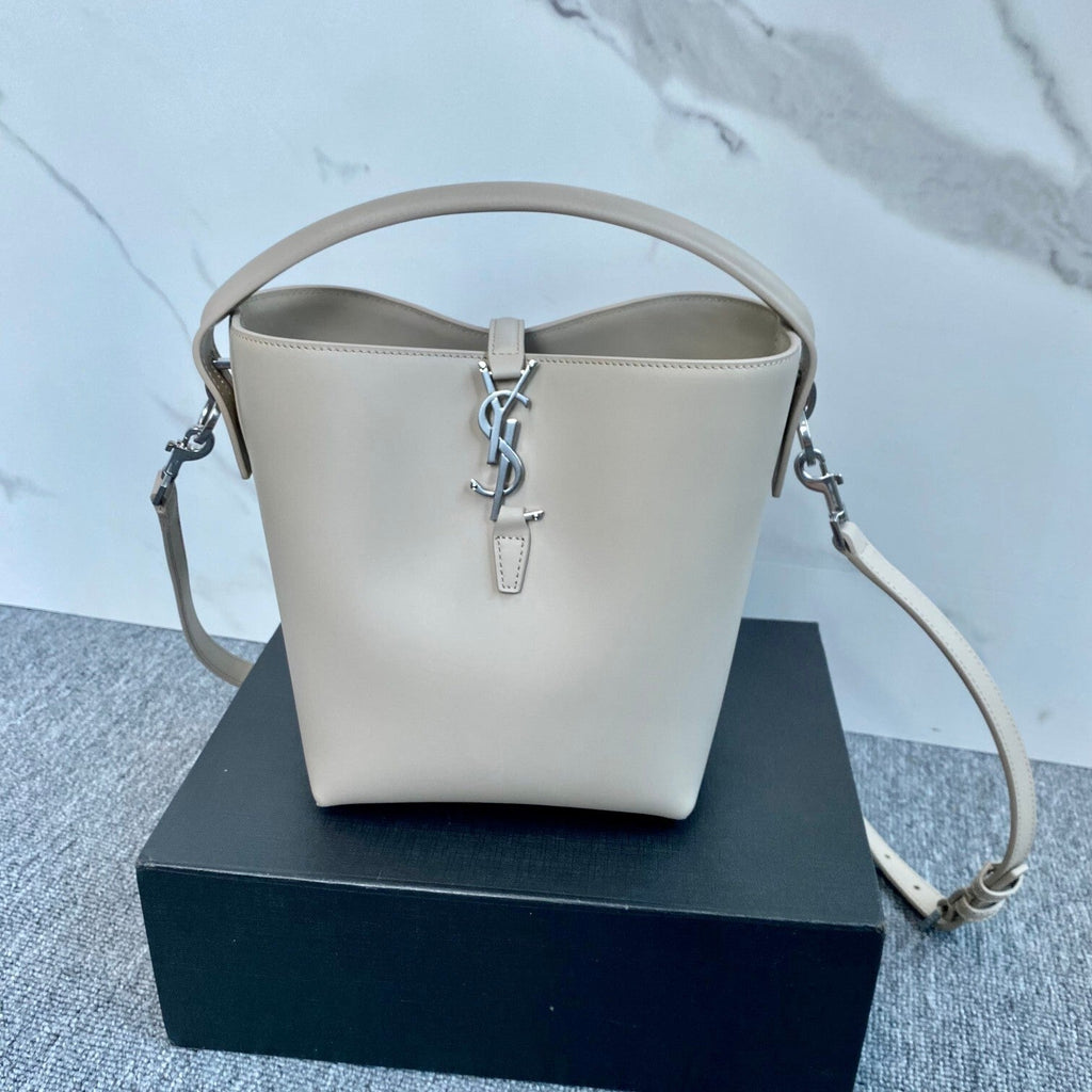 Ezyycart Bags Bags - High-Quality Designer Products for You - AFFORDABLE LUXURY BAGS - 5879