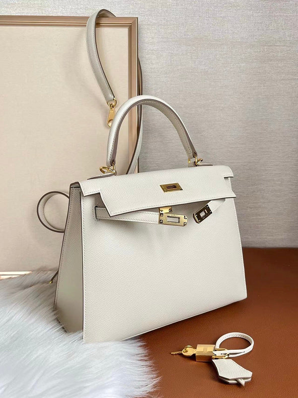 new-luxury-designer-bags-nm23915