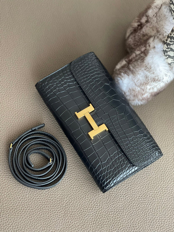 new-luxury-designer-bags-nm23459