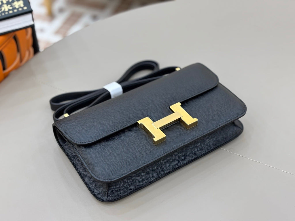 new-luxury-designer-bags-nm23343