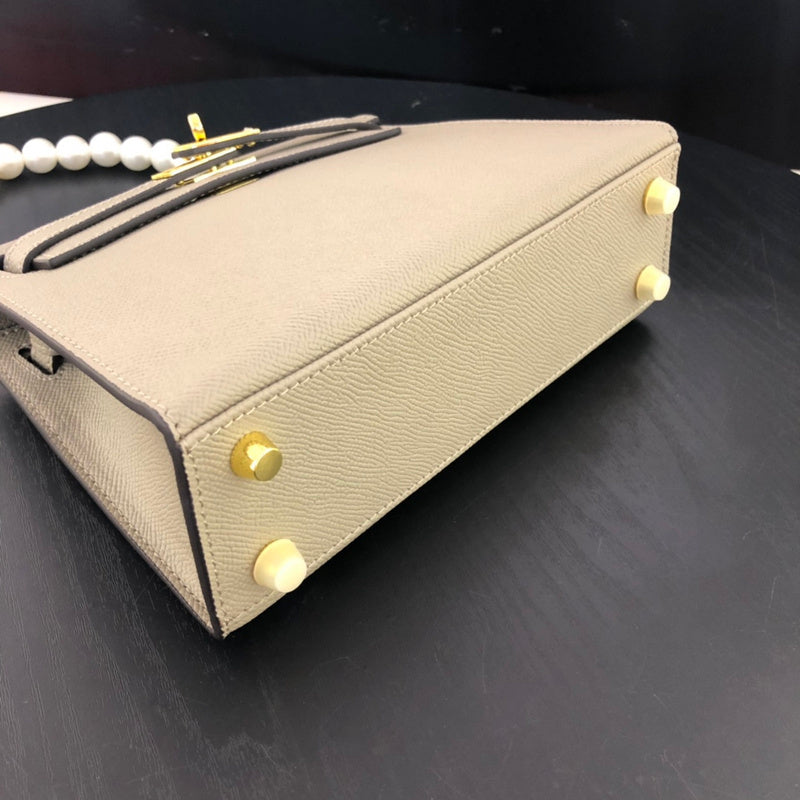 new-luxury-designer-bags-nm23561