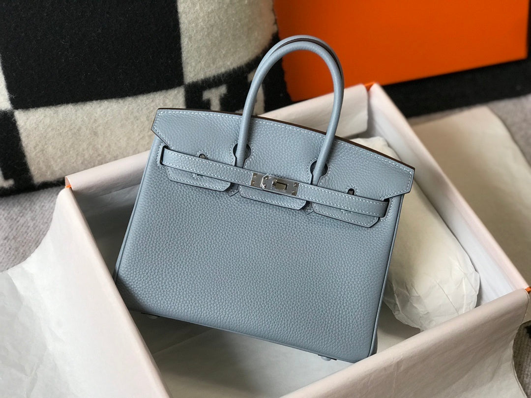 new-designer-premium-bags-nm23183