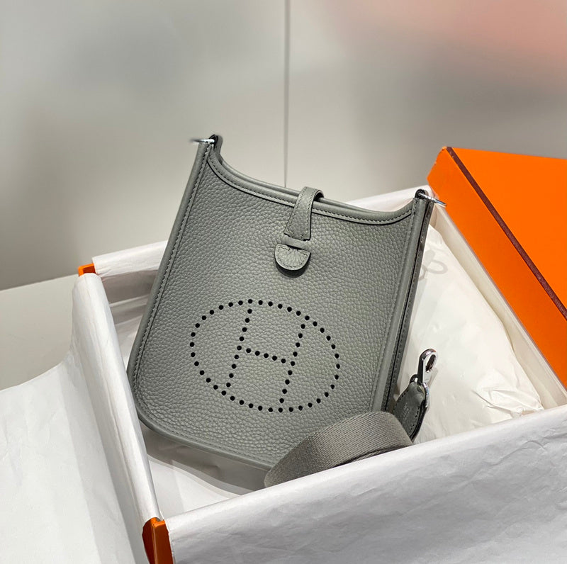 new-designer-premium-bags-nm23739