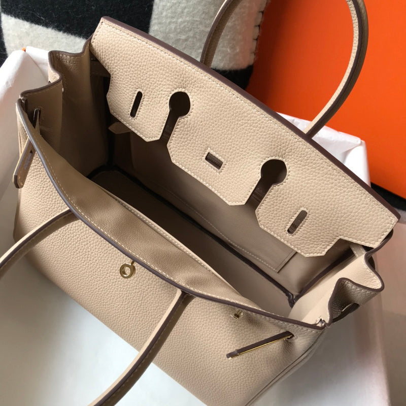 new-luxury-designer-bags-nm23460