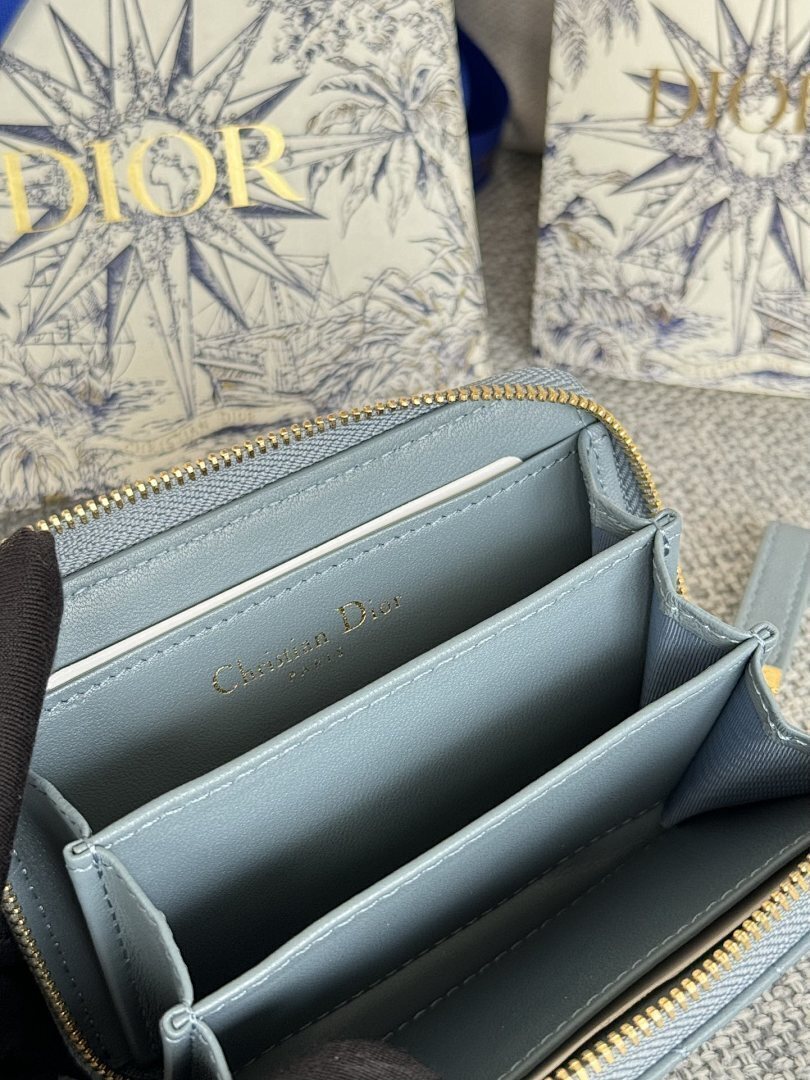 Ezyycart Bags - Premium Luxury Goods and Accessories - AFFORDABLE LUXURY BAGS - 19025