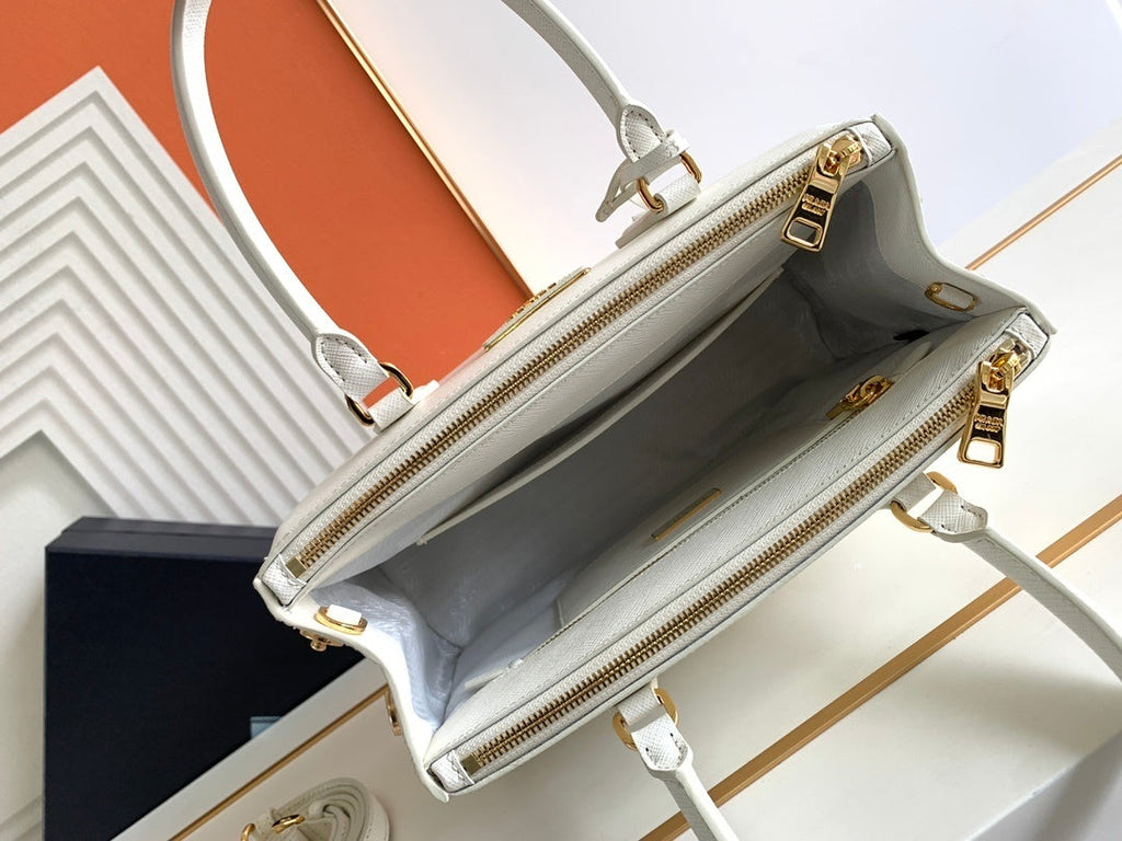 Ezyycart Bags - Best High-End Brands in One Place - AFFORDABLE LUXURY BAGS - 13800