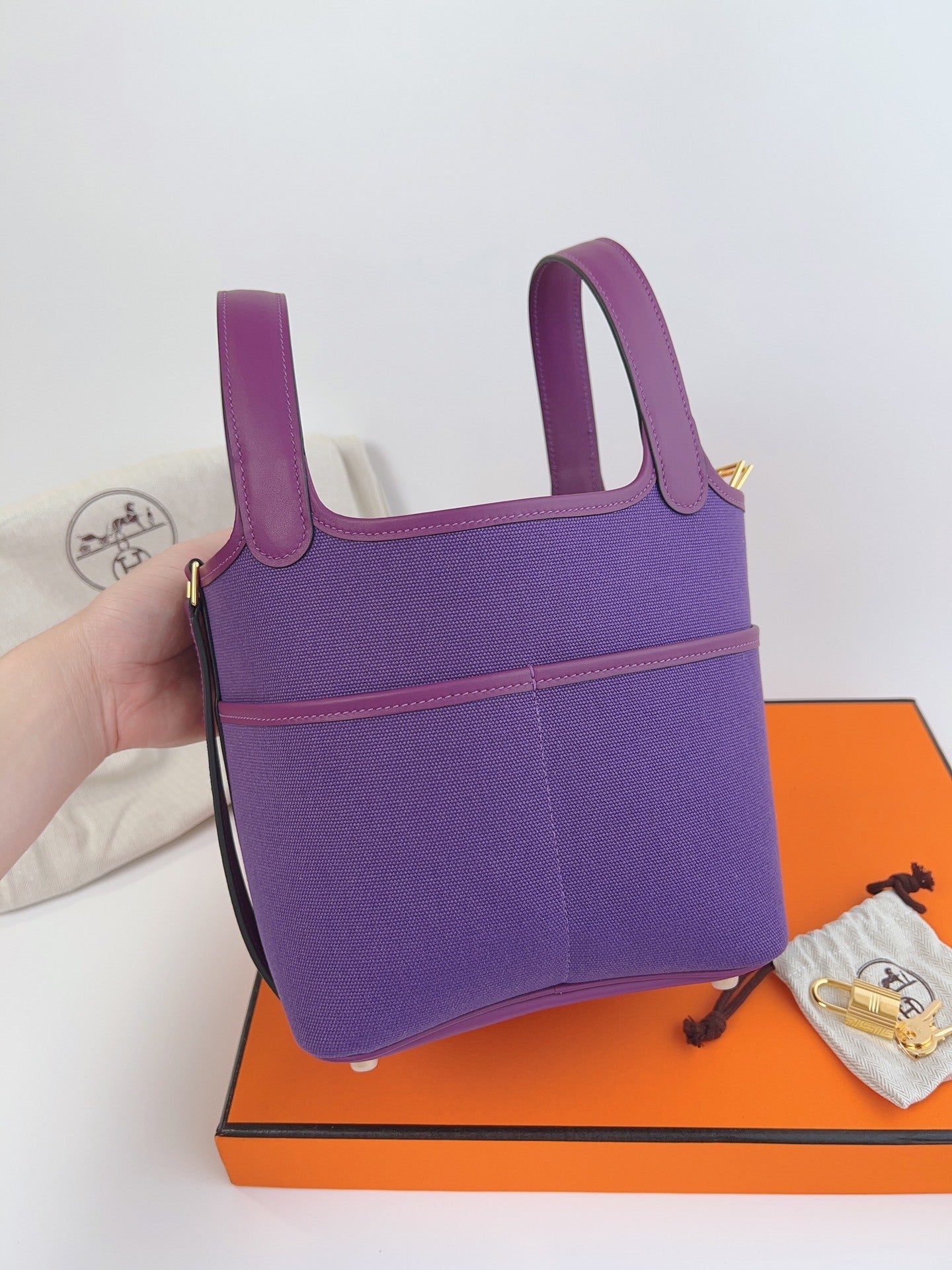 new-designer-premium-bags-nm23136