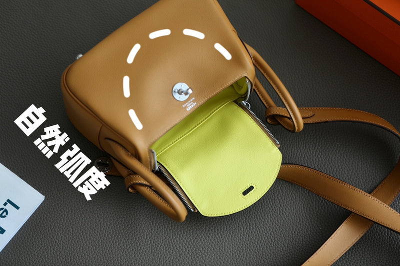 new-luxury-designer-bags-nm23402