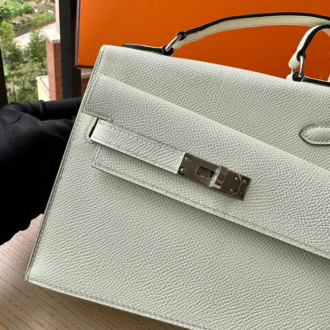 new-luxury-designer-bags-nm22984