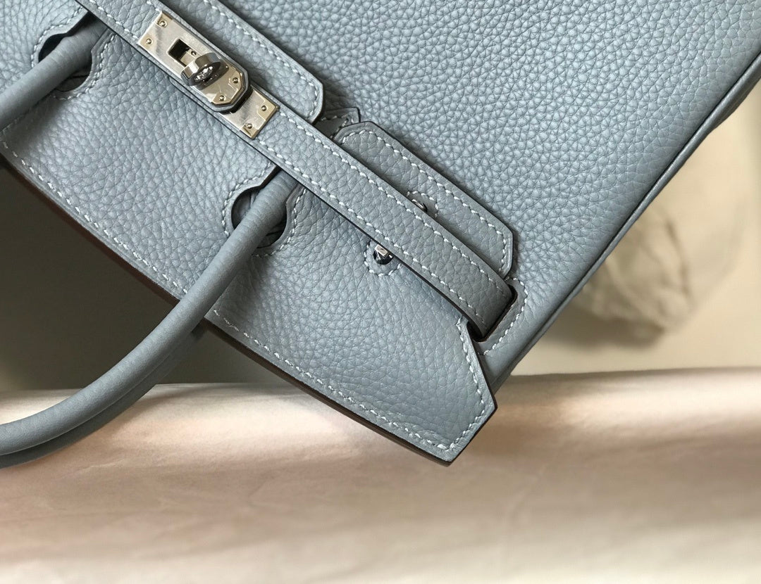 new-designer-premium-bags-nm23183