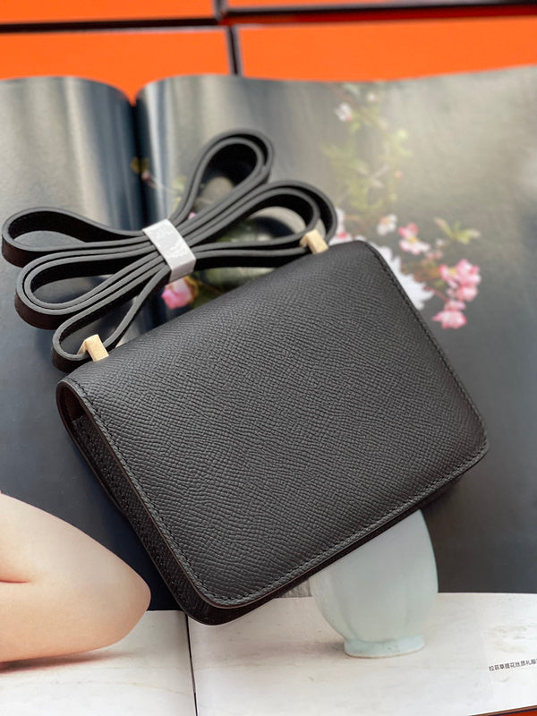 new-luxury-designer-bags-nm23492