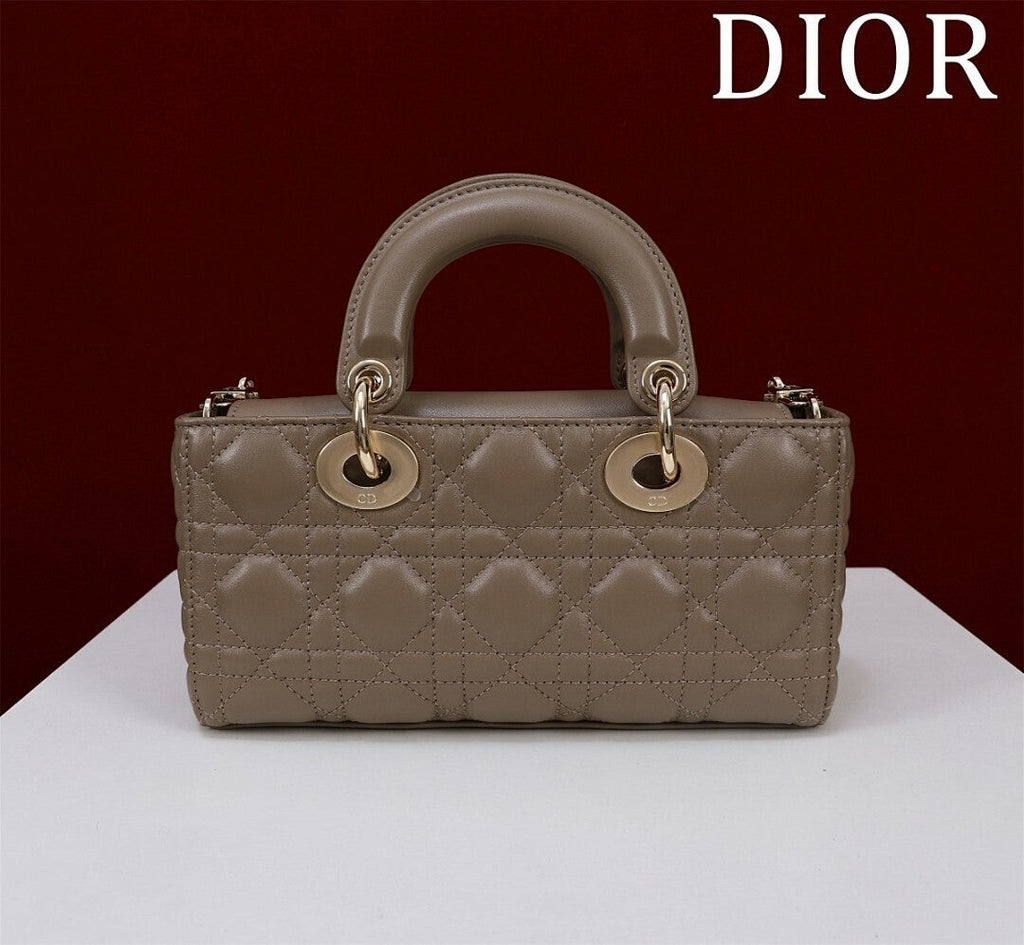Ezyycart Bags - DESIGNER BAGS FOR WOMEN - AFFORDABLE LUXURY BAGS - 19047