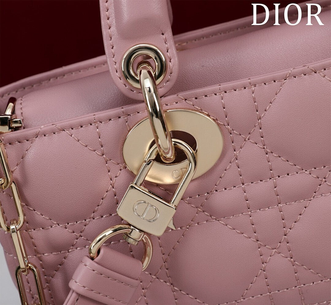 Ezyycart Bags - High-Quality Designer Products for You - AFFORDABLE LUXURY BAGS - 18922