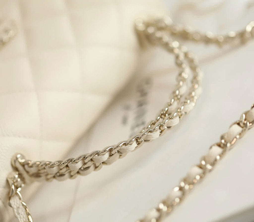 Anum Bags - High-Quality Designer Products for You - AFFORDABLE LUXURY BAGS - 17902
