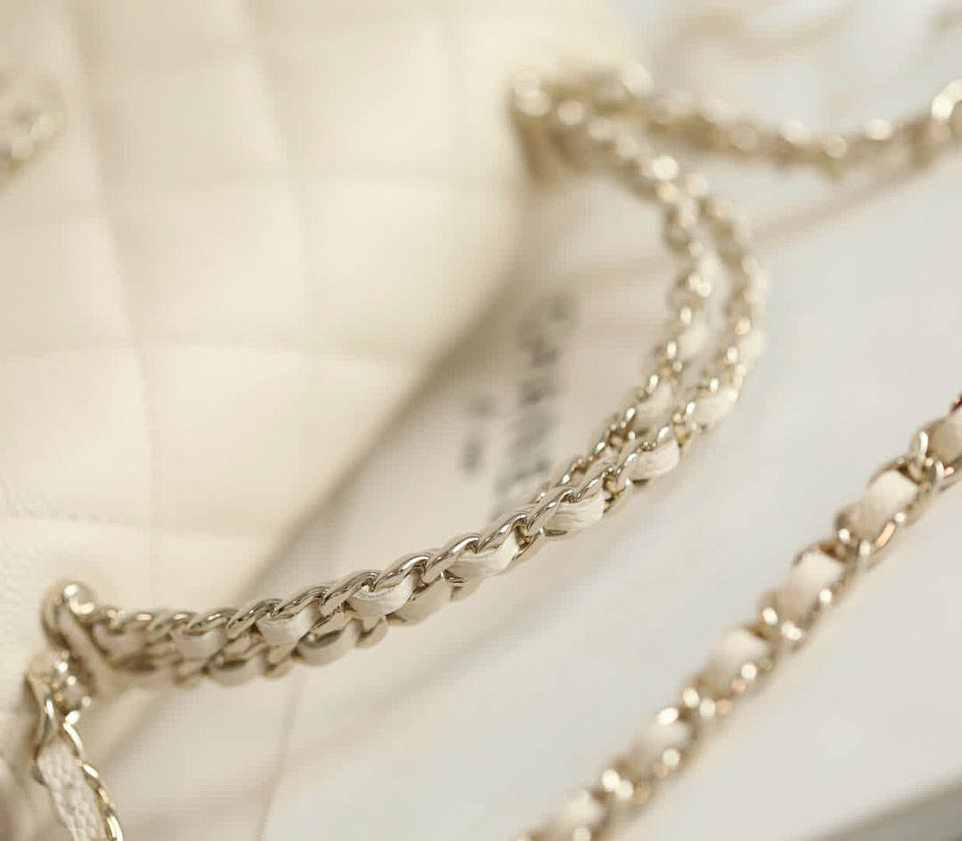 Anum Bags - High-Quality Designer Products for You - AFFORDABLE LUXURY BAGS - 17902