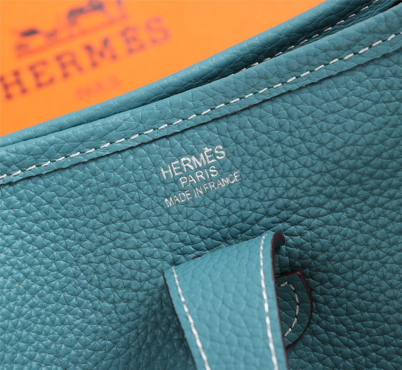 new-luxury-designer-bags-nm23713